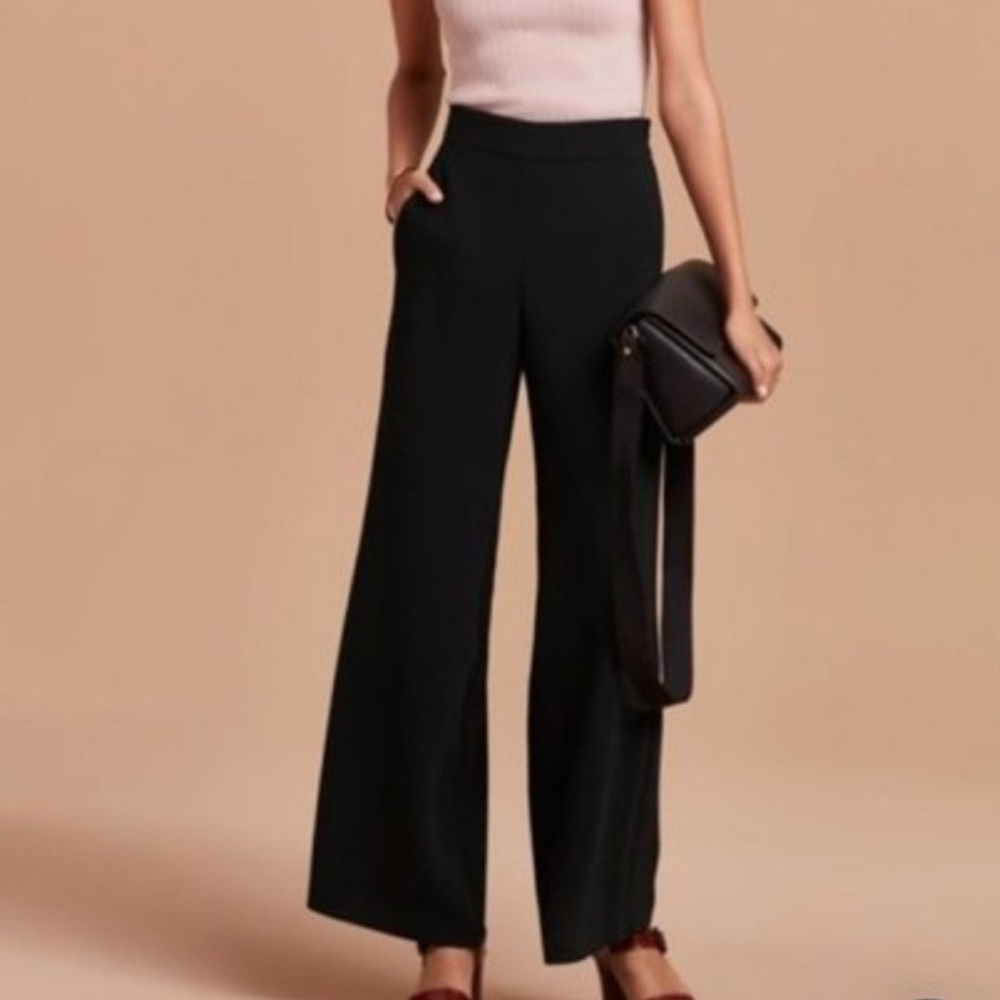 Aritzia Wilfred Halley High Waist Wide Leg Trouser